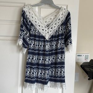 Honeylee V Neck tunic